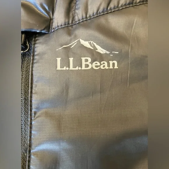 L.L. Bean Women's Black PrimaLoft Packaway Jacket size small - Picture 3 of 11